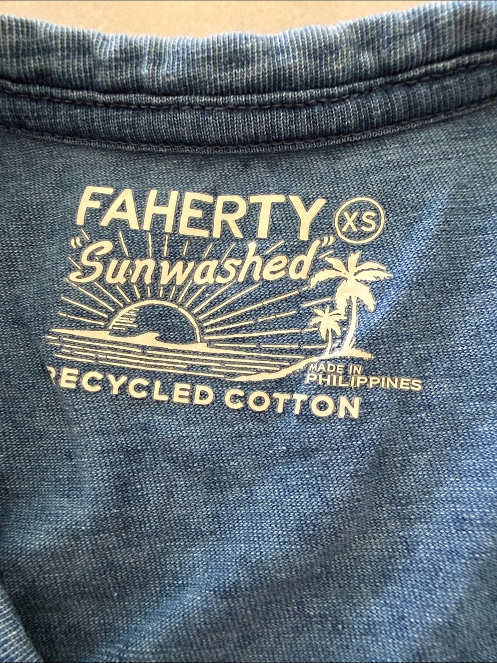 Faherty Sunwashed Regenerative Short Sleeve Tee - Picture 5 of 16